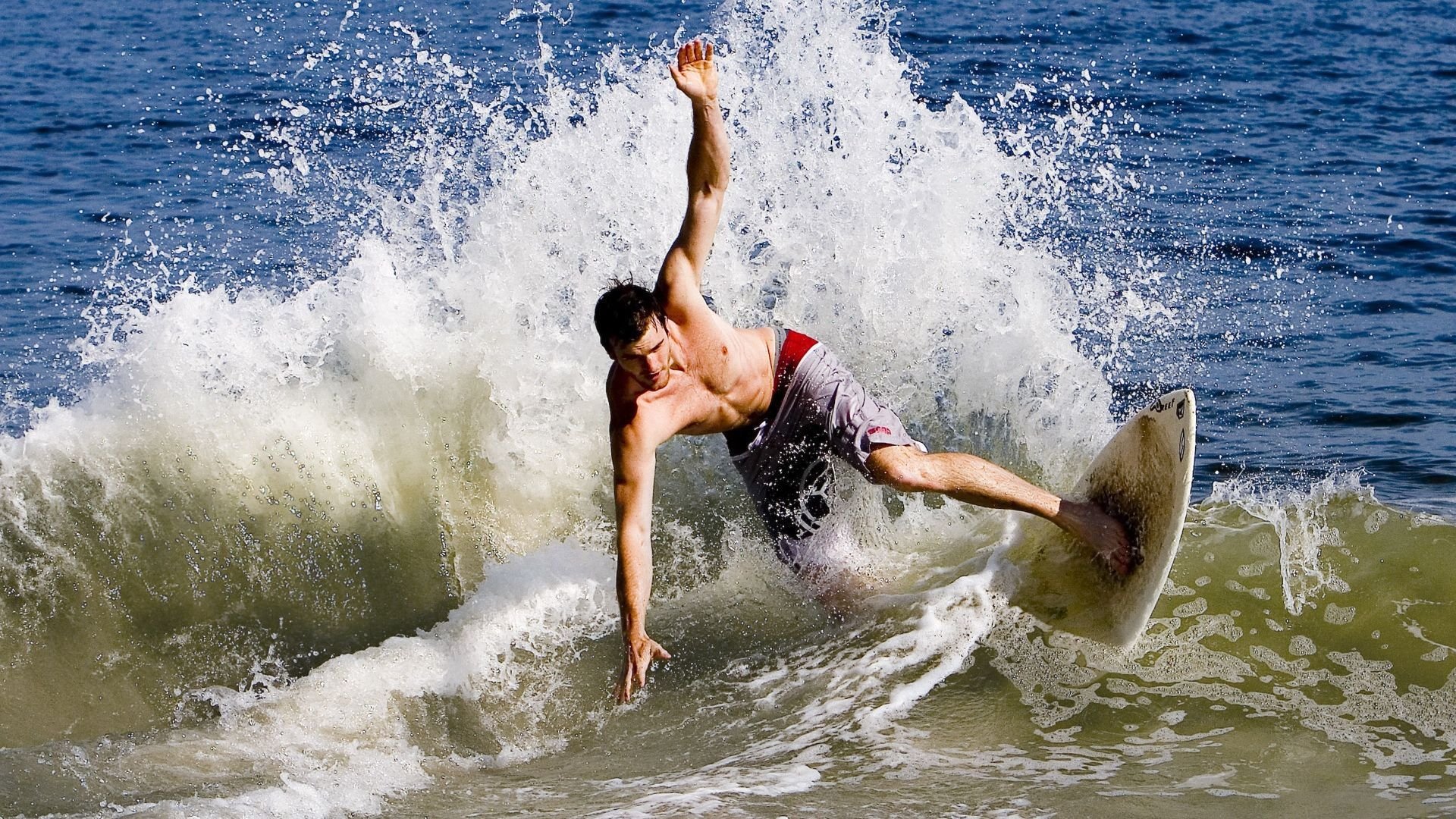 欧冠焦点大战即将打响